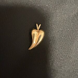 Elegant Gold Heart Pendant Necklace